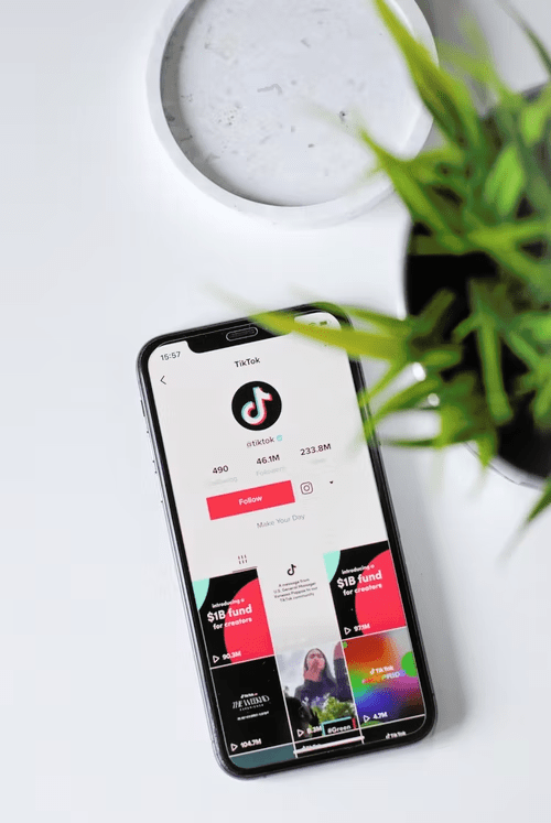Liên kết cửa hàng Amazon trên clip TikTok