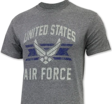 áo sử dụng logo vi phạm trademark